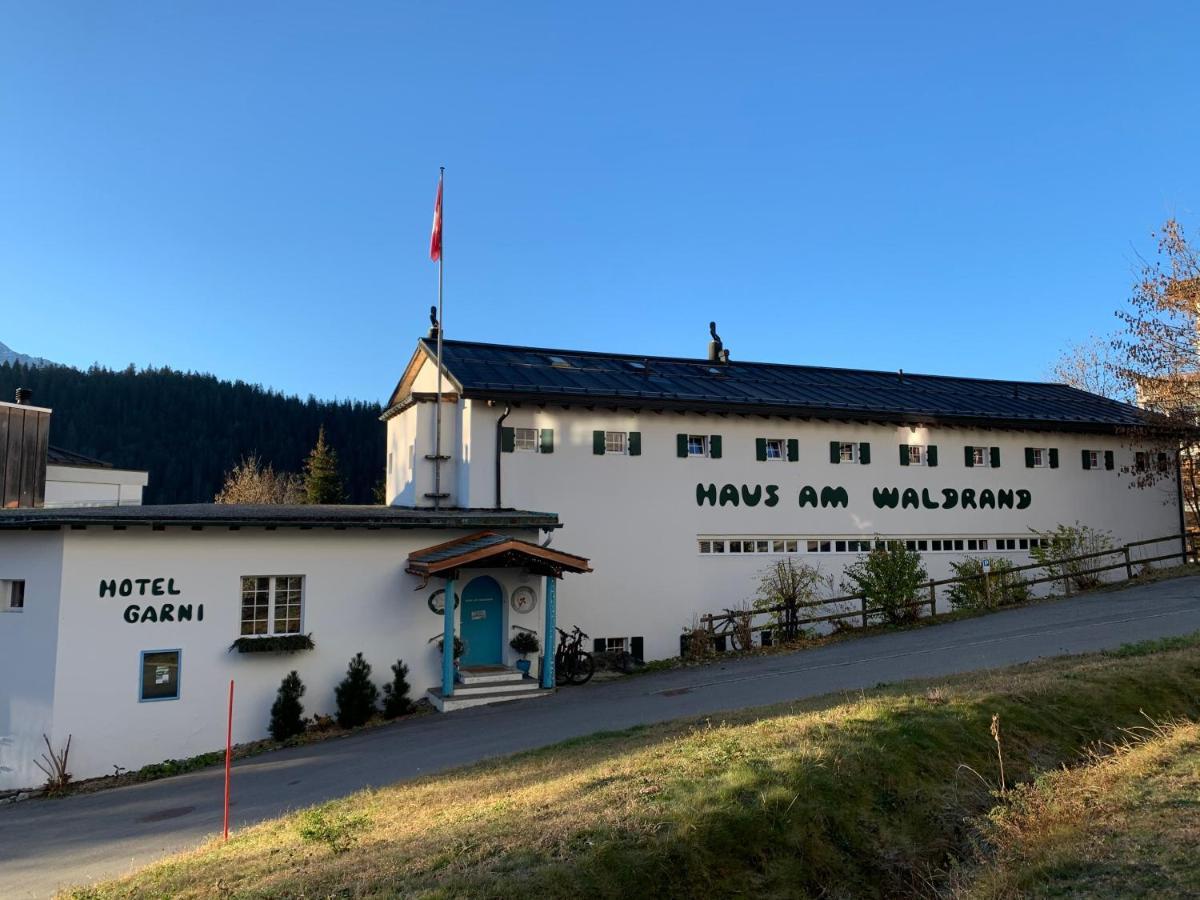 Haus Am Waldrand Aparthotel Flims